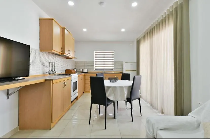 Sea View Apartment Birzebbuga Malta