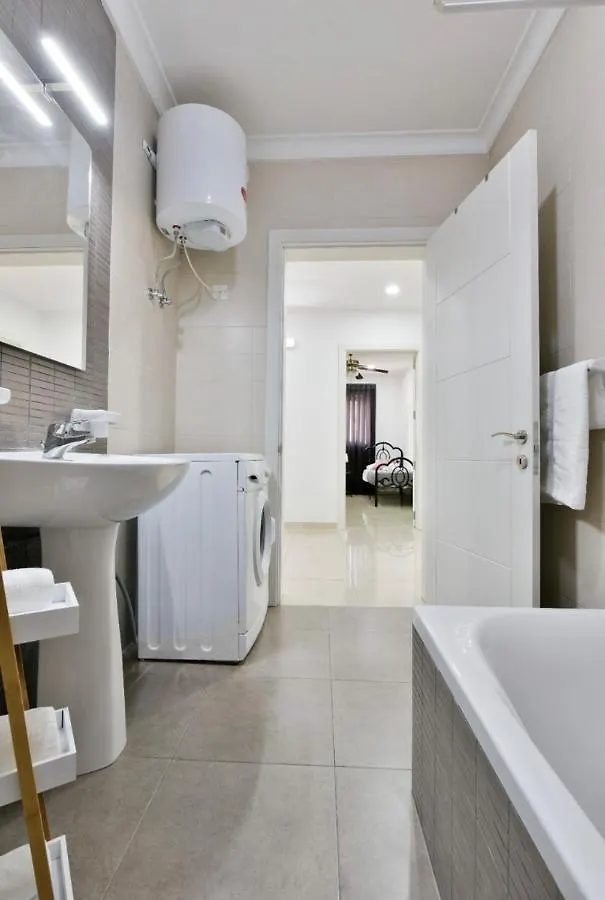Sea View Apartment Birzebbuga
